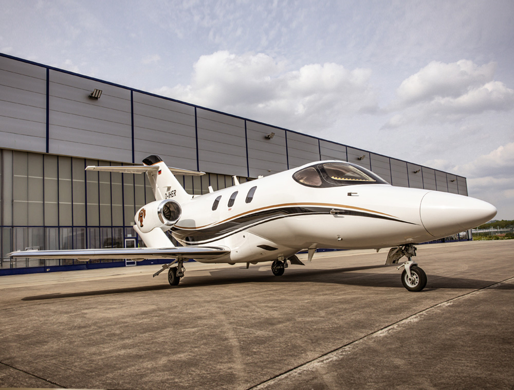 ProAir Aviation erweitert ihre Flotte: Ab sofort steht ein neuer HondaJet HA-420 unter dem Air Operator Certificate (AOC) von ProAir Aviation