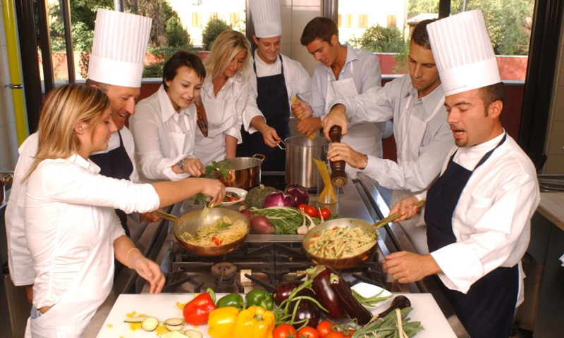 Cooking and wine workshops - Italy